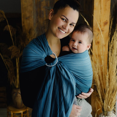 Blue Boleite ring sling M – comfort in everyday babywearing