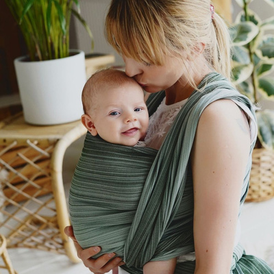 Bamboo Verdelite – a green, naturally soft baby wrap for babywearing, size 6