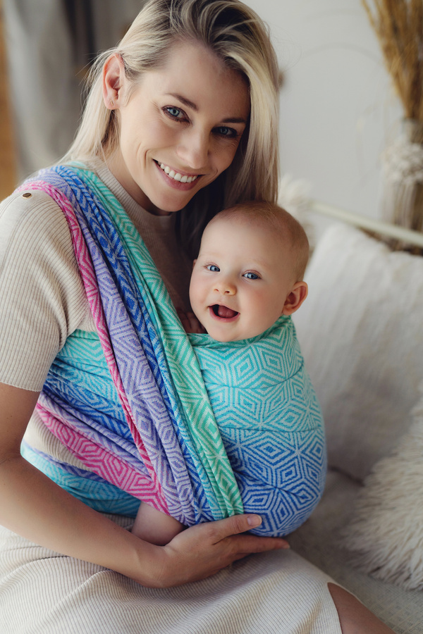Baby Sling Aurora Cube size 9