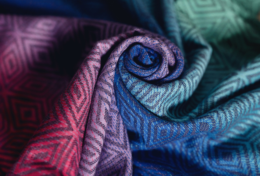 Ring Sling TENCEL™ Aurora Cube size L (2,3 m)
