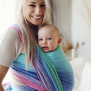 Baby Sling Aurora Cube size 6