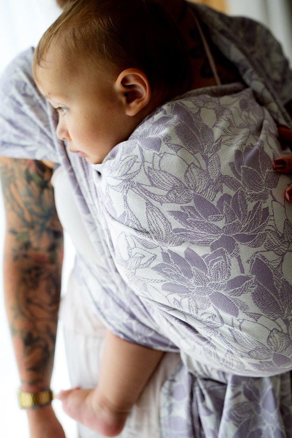 Baby Sling Lotus Bloom size 5