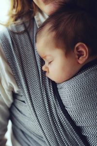 Baby Sling Zen Path size 6 – Black & White Woven Wrap with Recycled Cotton
