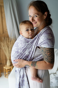 Baby Sling Lotus Bloom size 5