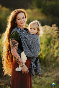 Baby Sling Inky Cube size 8