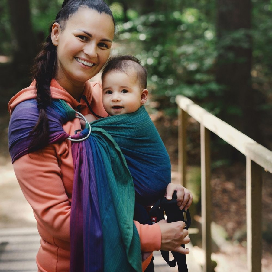 Bamboo Misty Zircon L – colour and softness for everyday babywearing