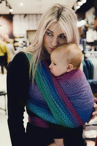 Baby Sling TENCEL™ Aurora Cube size 7 /2nd class
